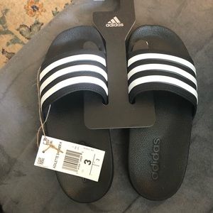 *New* Adidas Kids Slides, size 3